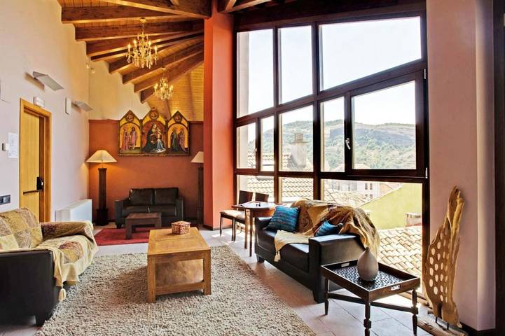 Apartamento, con Terraza en Graus