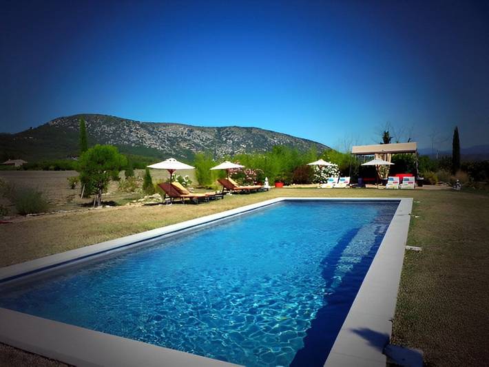 Location de vacances pour 2 personnes, avec jardin et piscine à Malaucène - 3