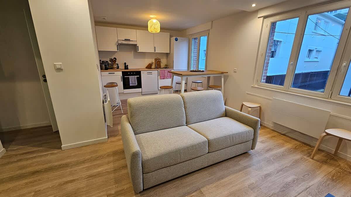 Entire apartment, La Citadine, Hyper centre, Garage, 2 chambres in Arras, Arras region