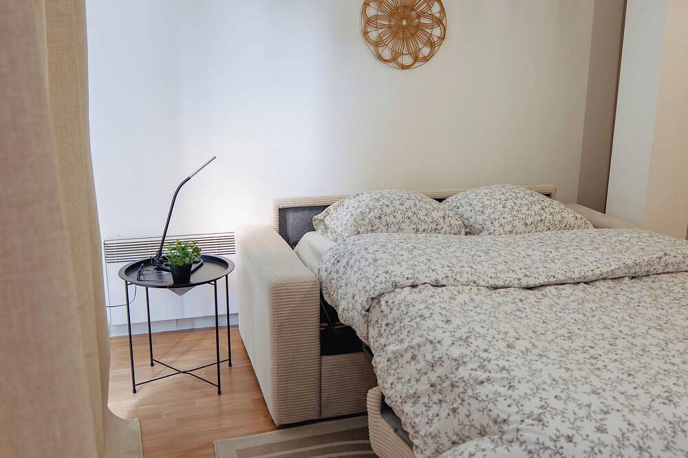 Apartamento entero, The Urban N'est - Terrace - 15mn from La Défense in Nanterre, Altos del Sena