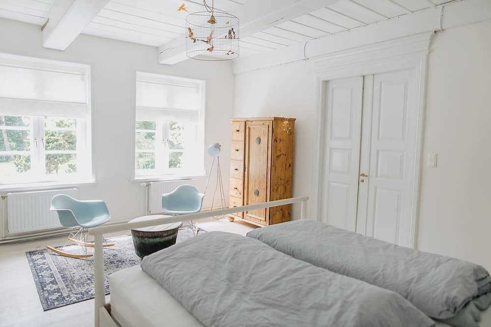 Nordseeestate unter Reet mit Sauna bei Sankt Peter-Ording / Halbinsel Eiderstedt in Tetenbüll, Eiderstedt
