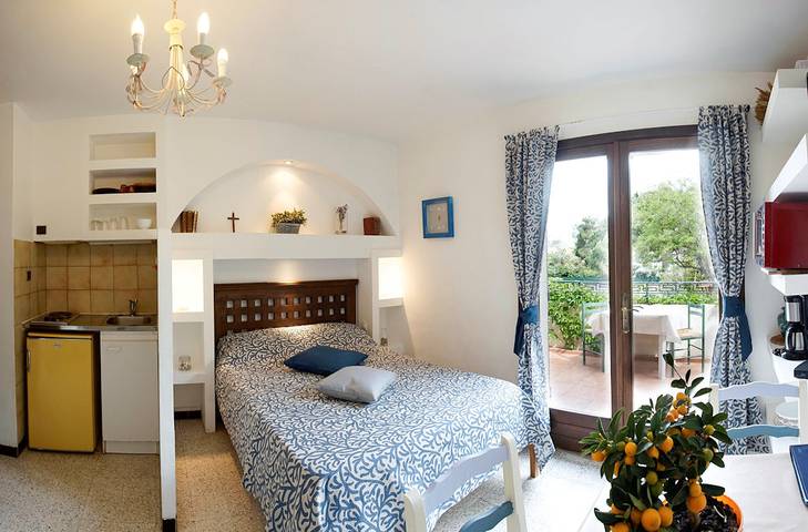 Location de vacances pour 3 personnes, avec balcon en Provence-Alpes-Côte d'Azur - 4