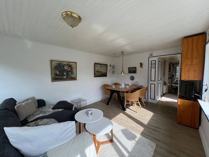 Ferienwohnung für 3 Personen, mit Terrasse und Garten in Westerland - 2