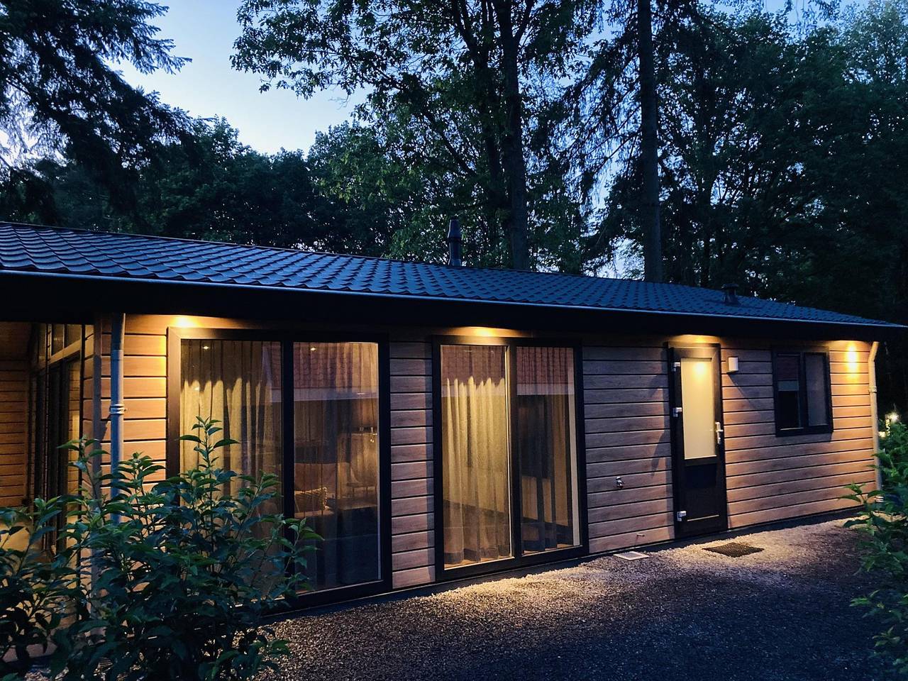 Vakantiepark De Thijmse Berg — Family Lodge Deluxe | 4 personen in Rhenen, Provincie Utrecht