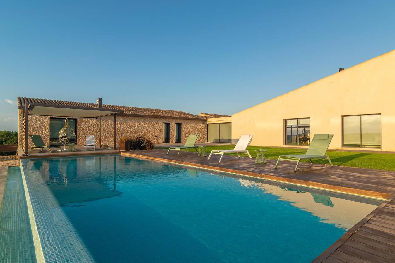 Sa Garriga Den Garau - Moderne Villa mit herrlicher Aussicht und privatem Pool. Wifi gratis. in Ariany, Mallorca Inselmitte