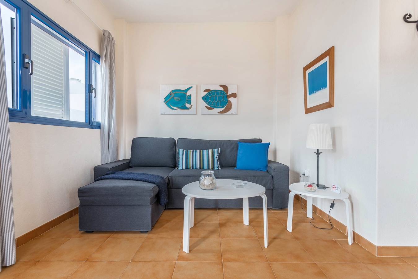 Casa de vacaciones "El Sombrerito 6" con terraza y Wi-Fi in La Graciosa, Parque Natural Archipiélago Chinijo