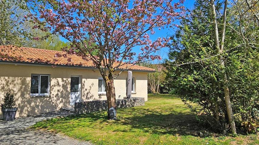 Gîte für 6 Personen, mit Garten und Whirlpool sowie Terrasse und Sauna - 1