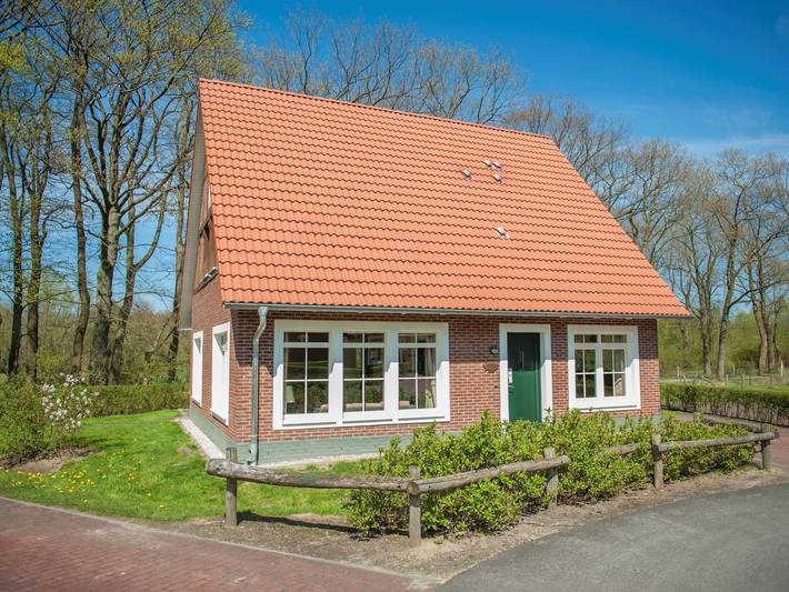 Ferienhaus für 9 Personen, mit Terrasse und Garten sowie Sauna in Bad Bentheim