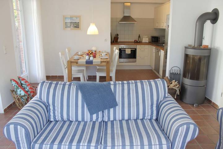 Ganze Ferienwohnung, Haus Badallee Whg. 01 Frohsinn in St. Peter-Bad, St. Peter-Ording