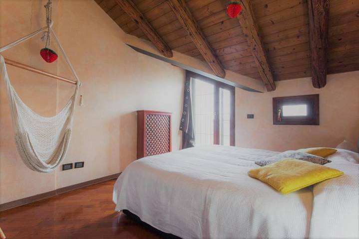 Chambre d’hôte pour 3 personnes, avec Balcon et Jacuzzi ainsi que Terrasse et Vue à Padoue - 2