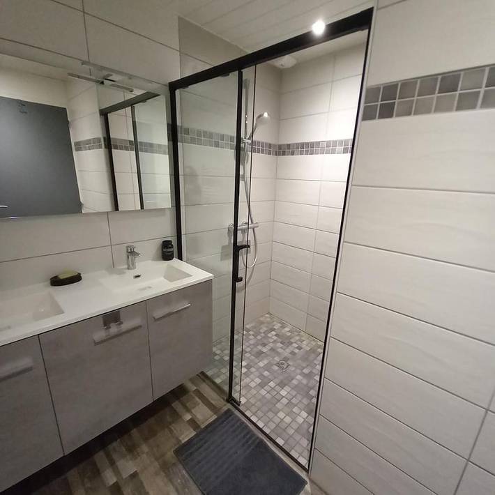 Location de vacances pour 6 personnes, avec terrasse et vue dans L'Herbergement - 4