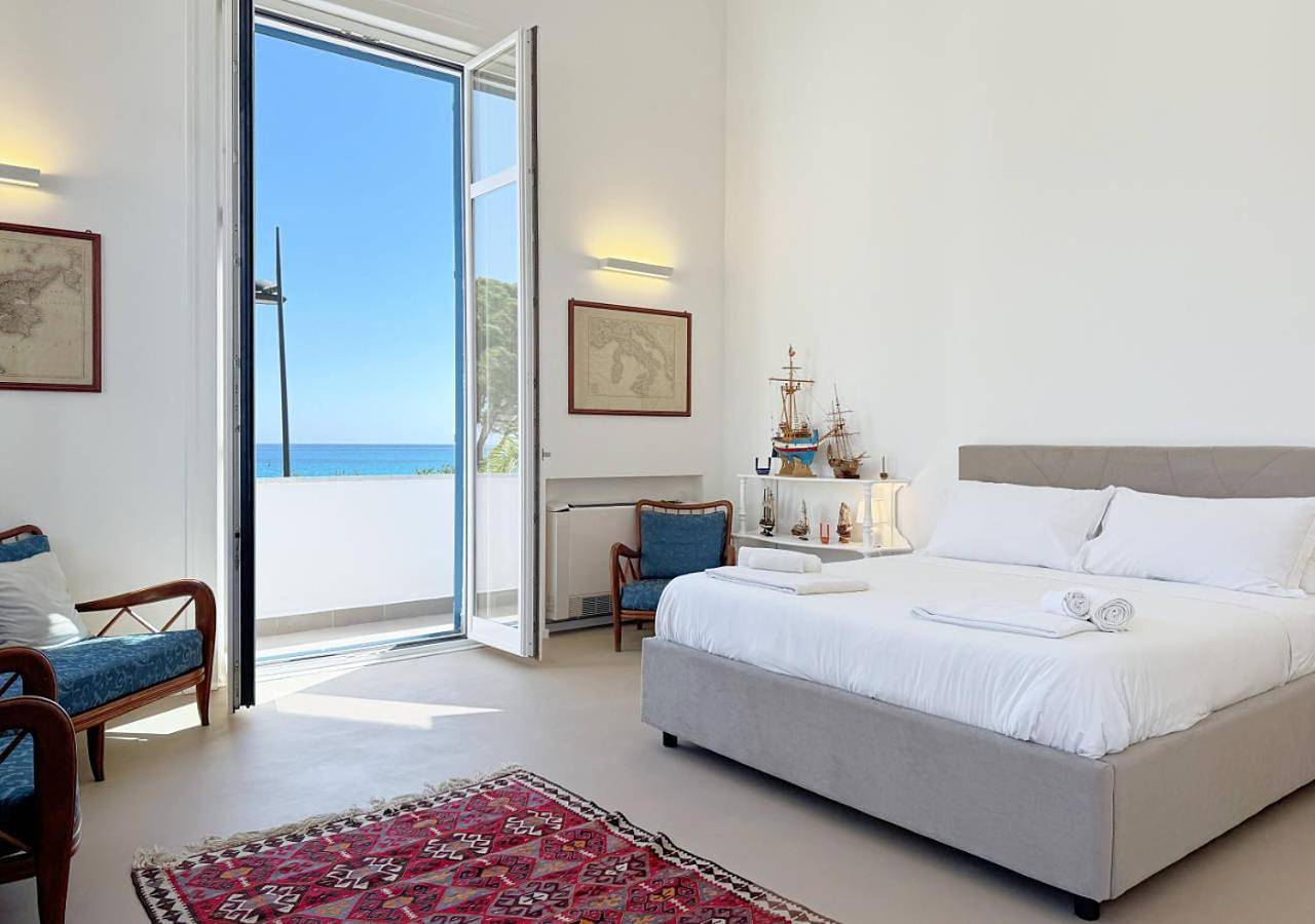 Villa with Sea View in Mondello, Palermo