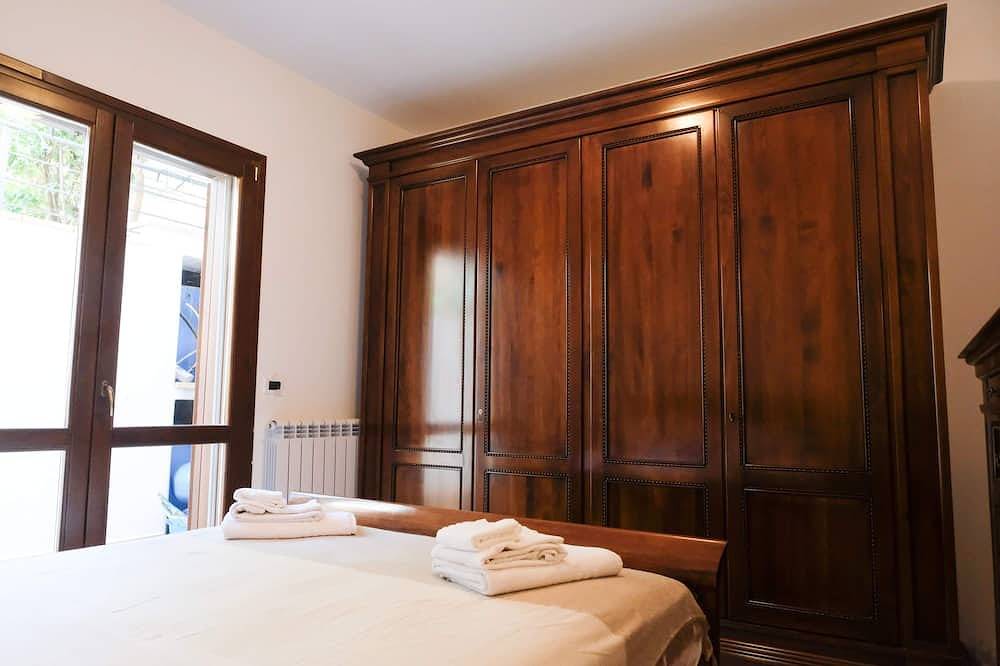 Grande Villa con Giardino e Bbq vicino al Mare in Spiaggia di Mondello, Palermo