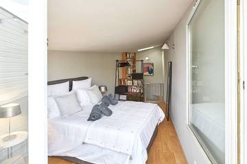 Location De Vacances pour 12 Personnes dans Versailles, Yvelines, Photo 2