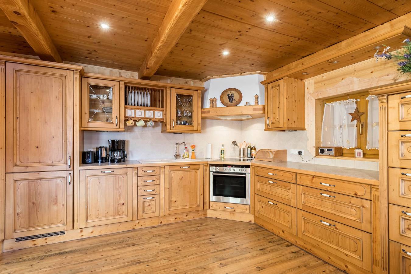 Appartement 'Rubin' bij de skilift met uitzicht op de bergen, Wi-Fi & terras, foto 6