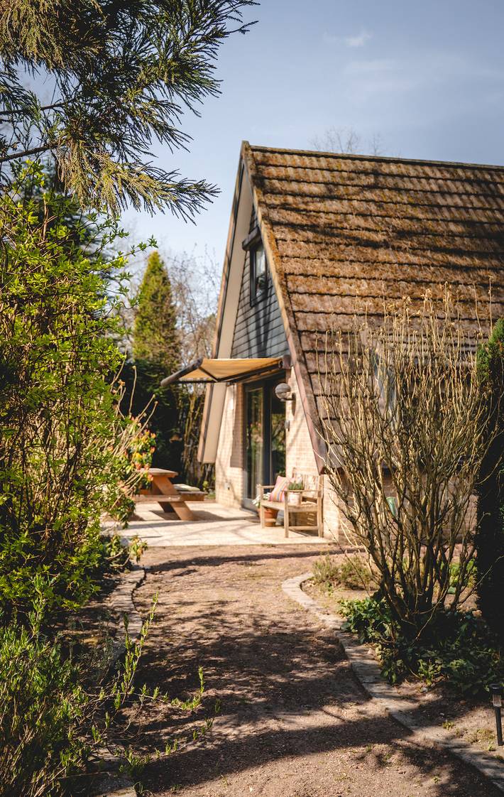 Location de vacances pour 6 personnes, avec terrasse et jardin à Lanaken - 4