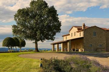 Villa Con Piscina per 8 Persone in Arezzo, Provincia di Arezzo, Foto 1