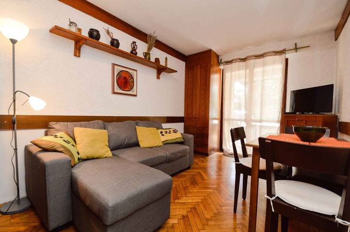 Ferienwohnung für 4 Personen, mit Garten in Pula