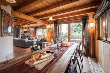 Chalet für 15 Personen in Meribel Village, Les Allues, Bild 1