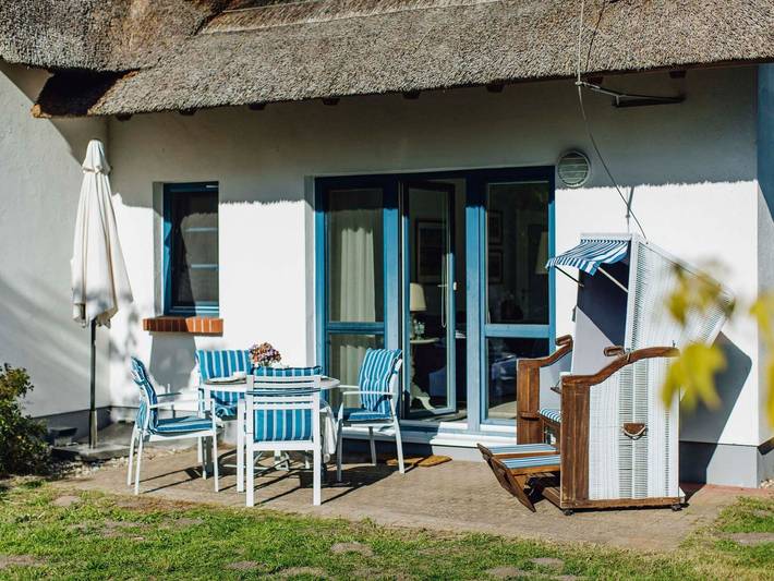 Ferienwohnung für 2 Personen, mit Terrasse und Sauna sowie Garten in Born am Darß - 2