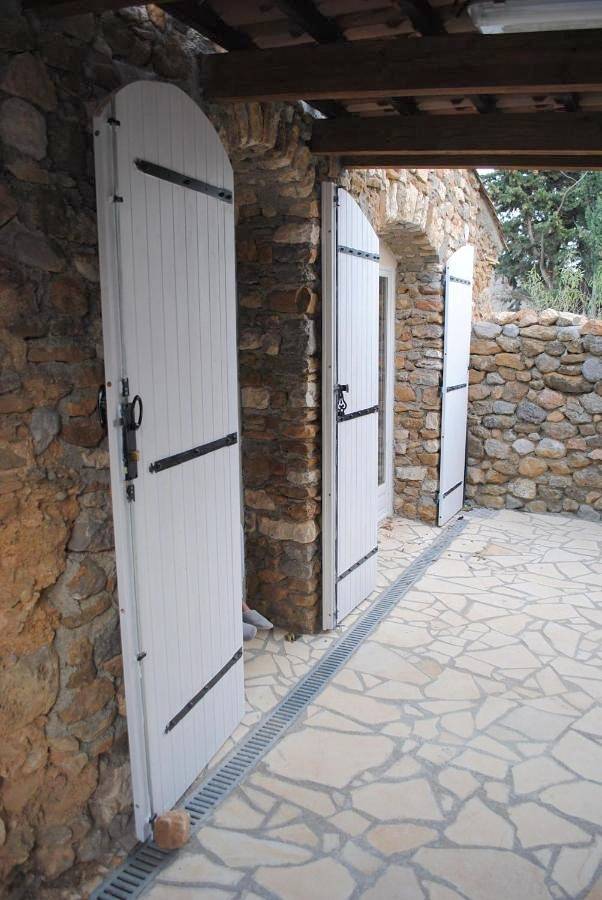 Chambre d’hôte pour 7 personnes, avec piscine ainsi que vue et terrasse dans l' Aude - 2