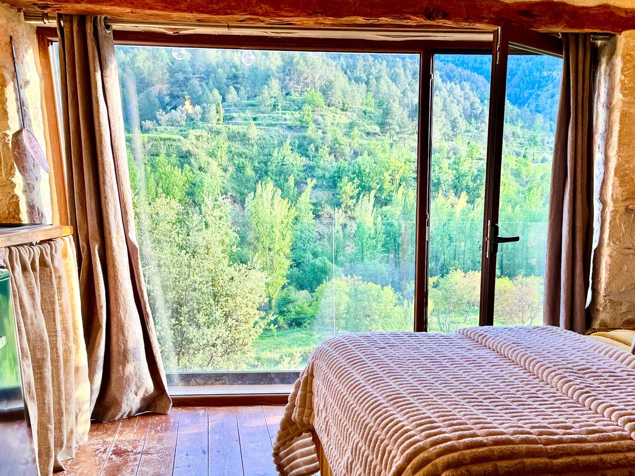 Appartement 'Duende' met Uitzicht op de Bergen, Balkon en Airconditioning, foto 7