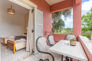 Vakantieappartement voor 5 Personen in Corfu, Griekenland, Afbeelding 1