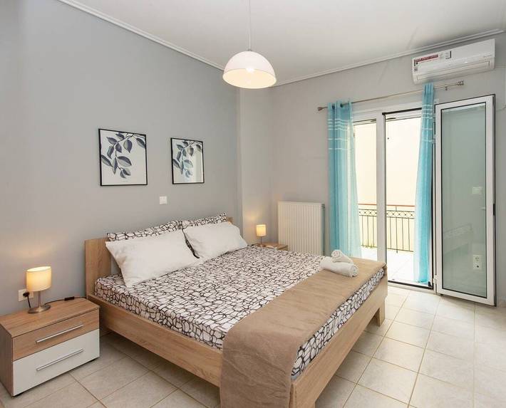 Gîte pour 4 personnes, avec balcon/terrasse, adapté aux familles à Calamata - 3