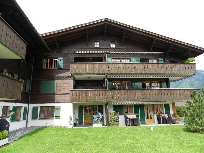 Ganze Wohnung, Gletscherhorn Ii (Tapia) in Saanenmöser, Zweisimmen
