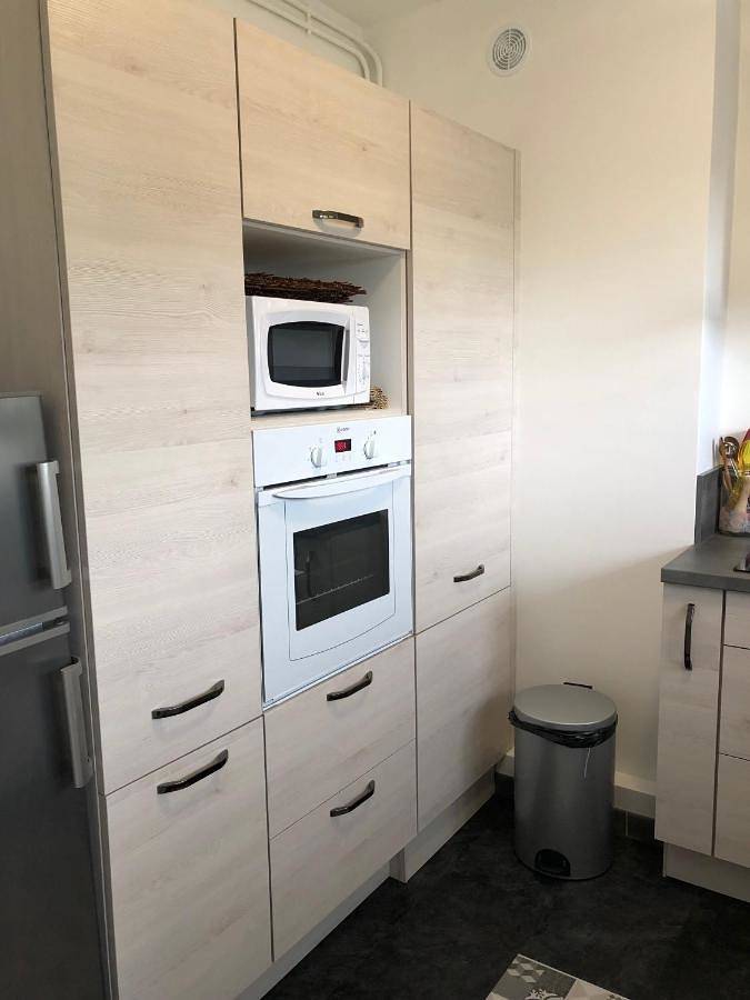 Gîte pour 4 personnes, avec balcon dans Plage Pontaillac - 3