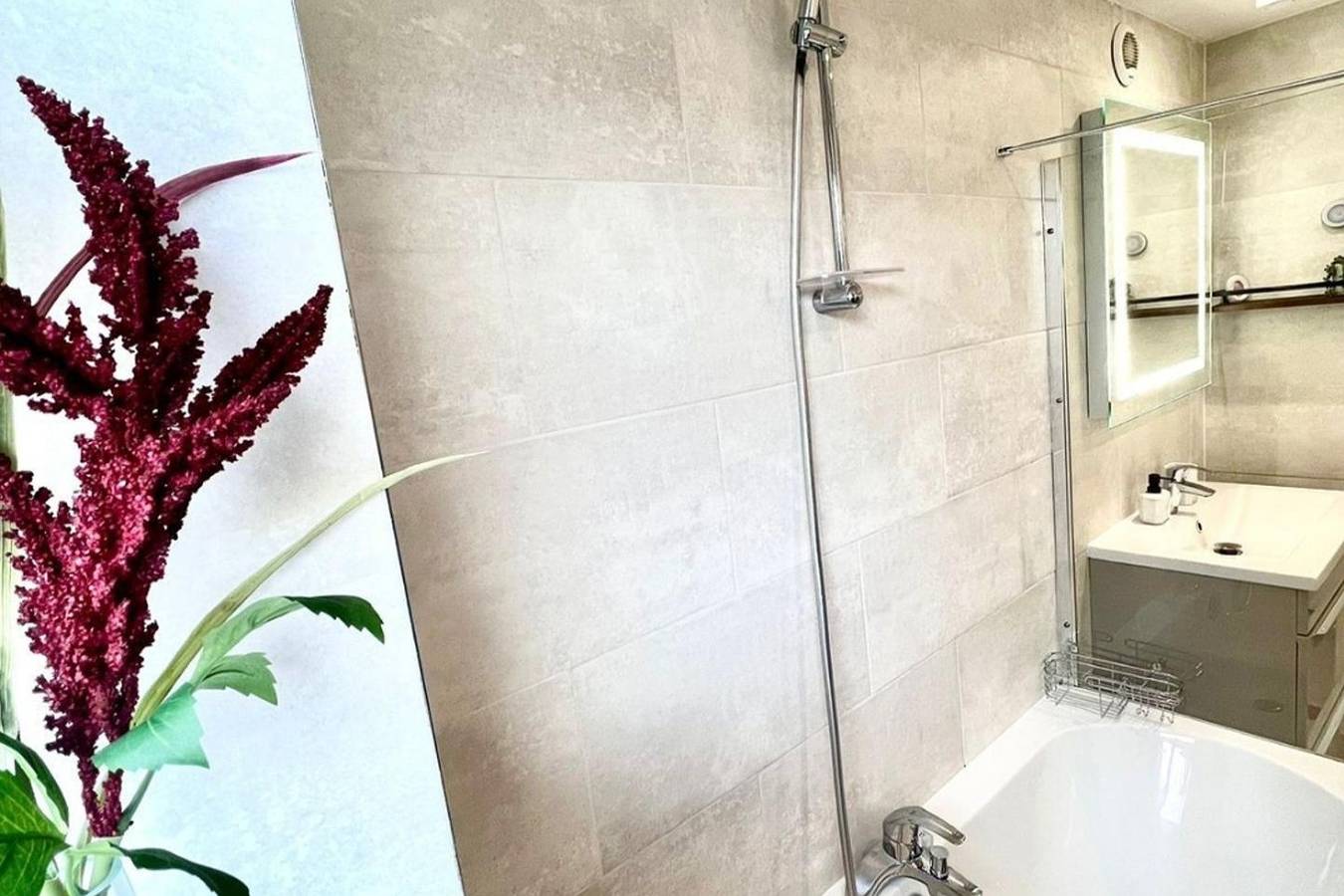 3 Bed-Sleeps 6-Great for Groups/Families in Rochester, Kent Downs