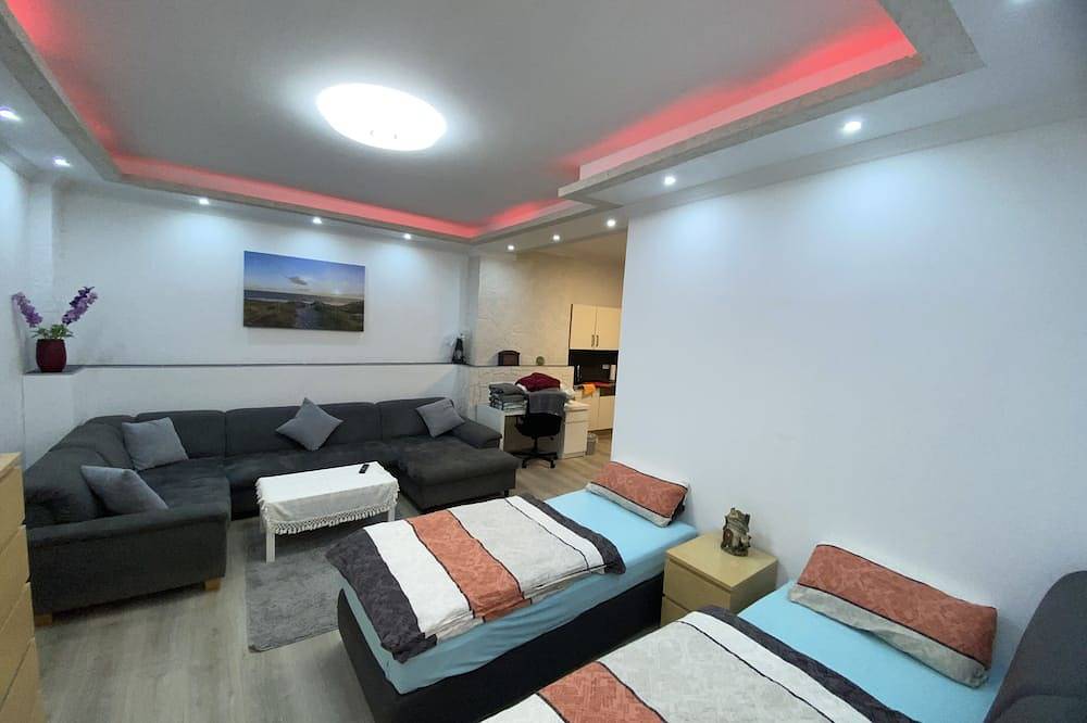 Ganze Wohnung, Schöne Ferien Wohnung 72 qm für 4 Person in Selb, Landkreis Wunsiedel im Fichtelgebirge