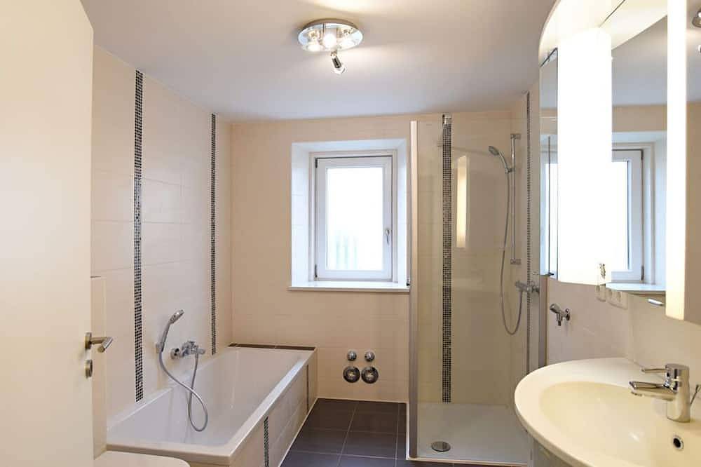 Ganze Wohnung, Schöne Wohnung in Himmelkron in Himmelkron, Frankenalb