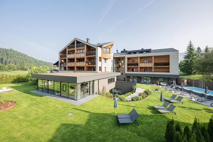 Hôtel pour 2 personnes, avec jardin ainsi que sauna et piscine