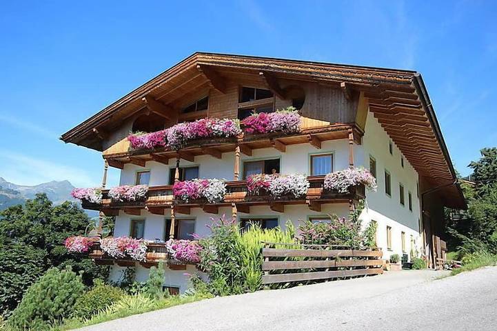 Bauernhof für 10 Personen, mit Garten und Sauna