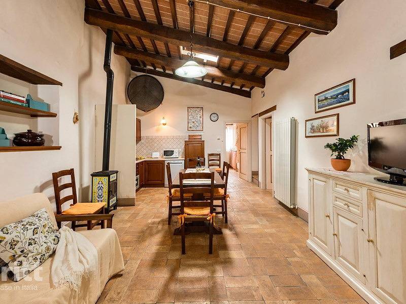 Tritt — This child-friendly apartment with swimming pool for 5 people is located in Citta della Pieve in Città della Pieve, Perugia e dintorni