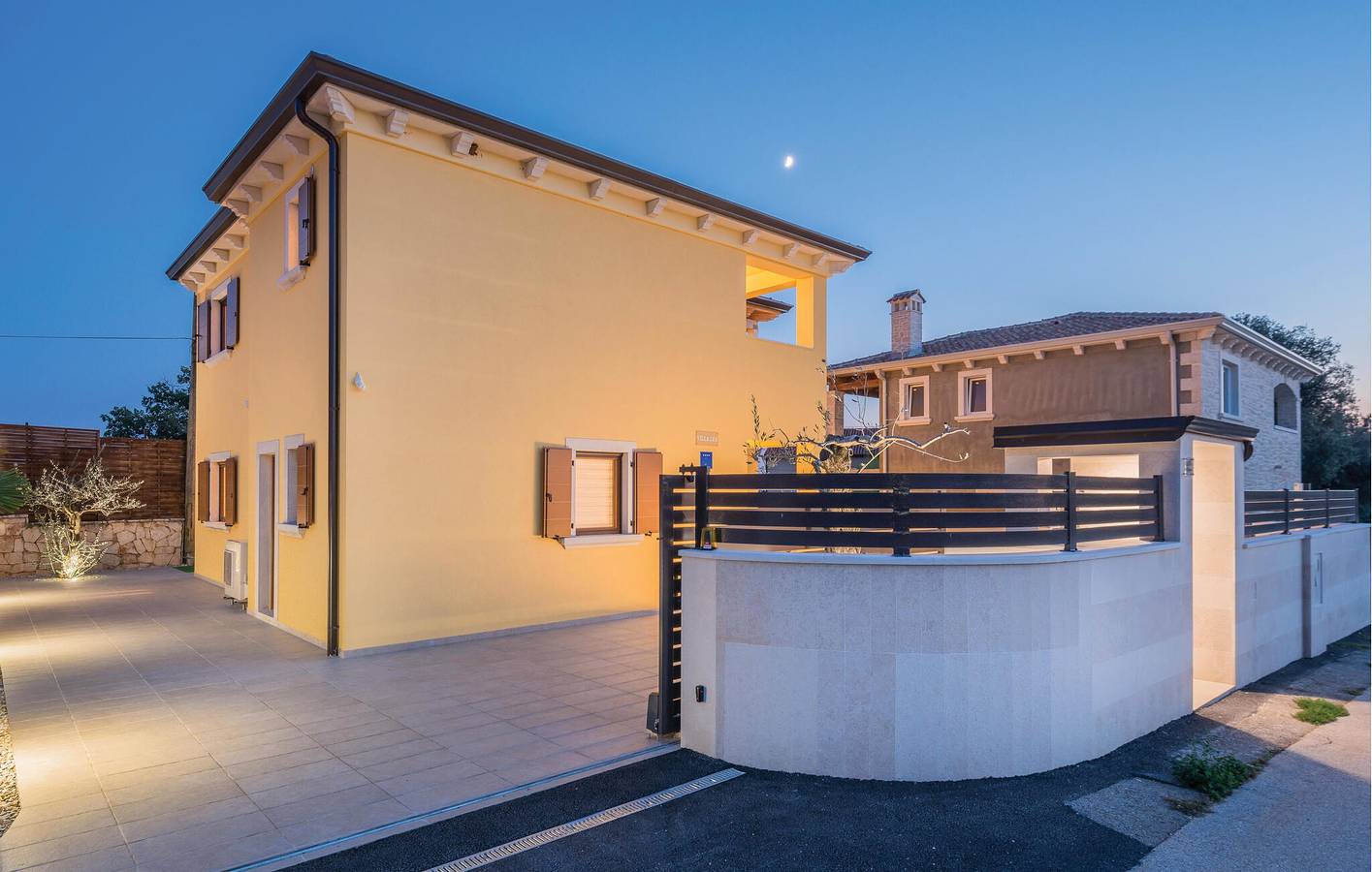 Gemütliche 1-Zimmer-Wohnung mit Meerblick und Pool in der Nähe des FKK-Strandes in Barbariga, Südküste Istrien
