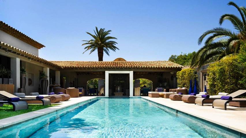 Hôtel pour 2 personnes, avec jardin et piscine ainsi que sauna et vue, animaux acceptés dans Plage des Canebiers