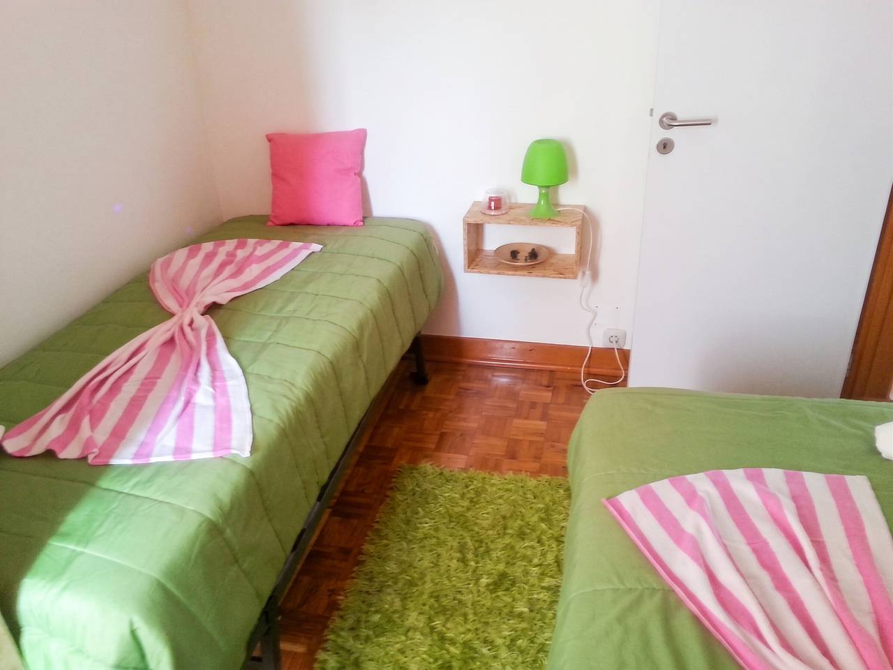 Apartamento inteiro, Apartamento espaçoso em Seia - 110 m² com vista para o terraço in U. F. Seia, São Romão e Lapa dos Dinheiros, Seia