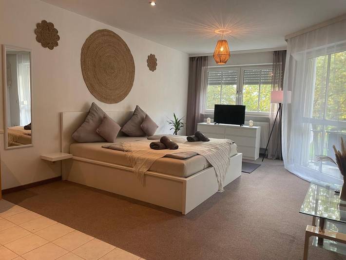 Ferienwohnung für 4 Personen, mit Balkon und Ausblick in Freilassing - 2