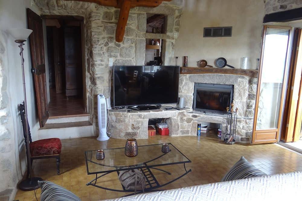 Mas Armati — mas cévenol du Xviiiᵉ avec piscine privée et vue panoramique in Bordezac, Parc national des Cévennes