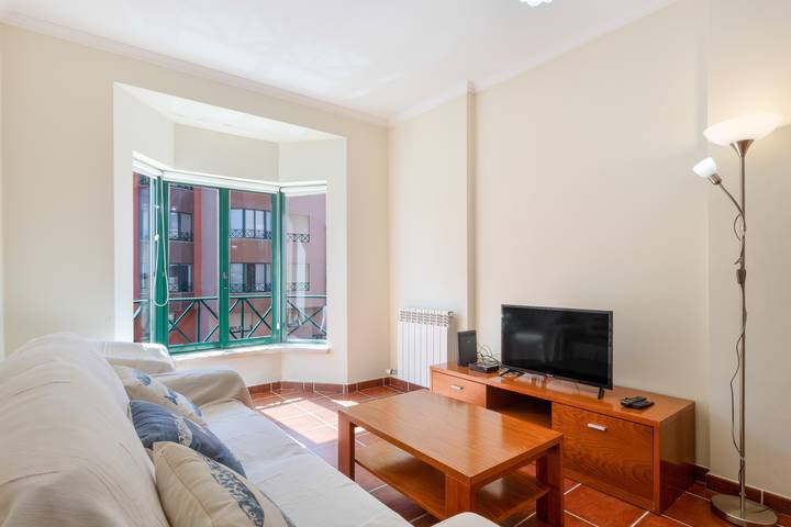 Ganze Wohnung, Apartment 'Estrela Do Mar' mit Balkon und Wlan in Consolação, Peniche