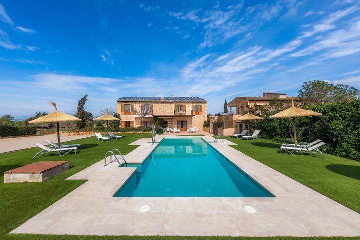 Apartamento inteiro, Apartamento 'S Hort Can Capità Suite Junior' perto do mar com piscina partilhada e Wi-Fi in Ariany, Maiorca Centro