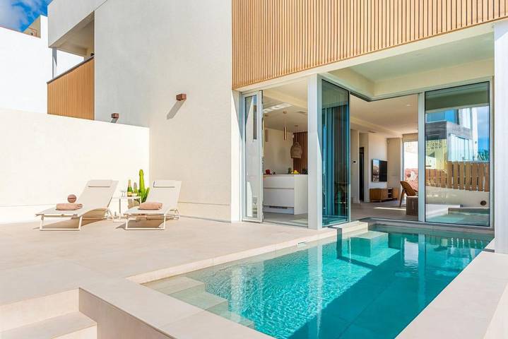 Apartamento para 6 personas, con piscina y jardín, Se admiten mascotas en Las Eras