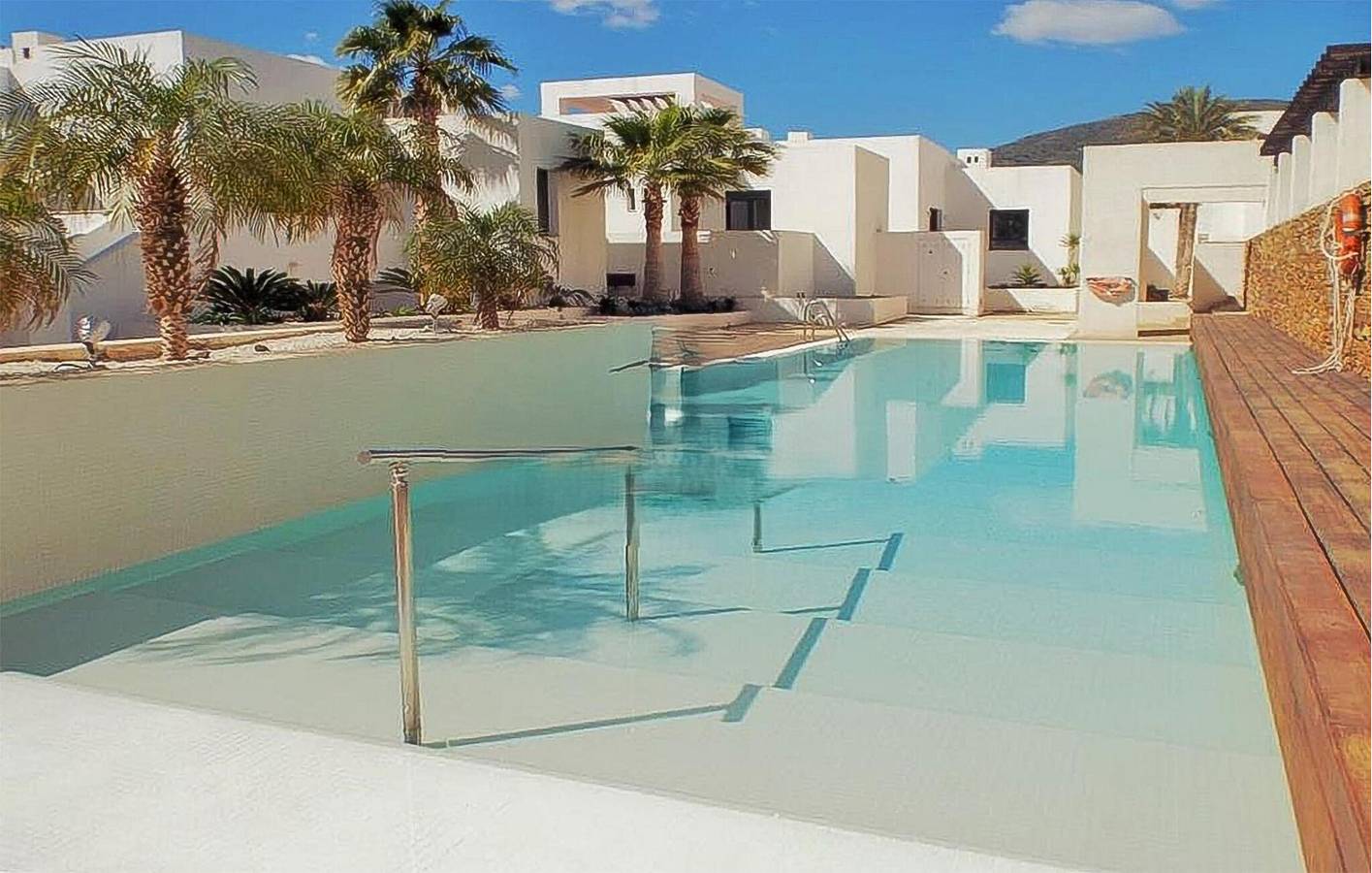 Geheel vakantieappartement, Paradijs met zeezicht, zwembad, AC en WiFi - 2km naar Playa Venta del Bancal in Mojácar, Costa de Almería