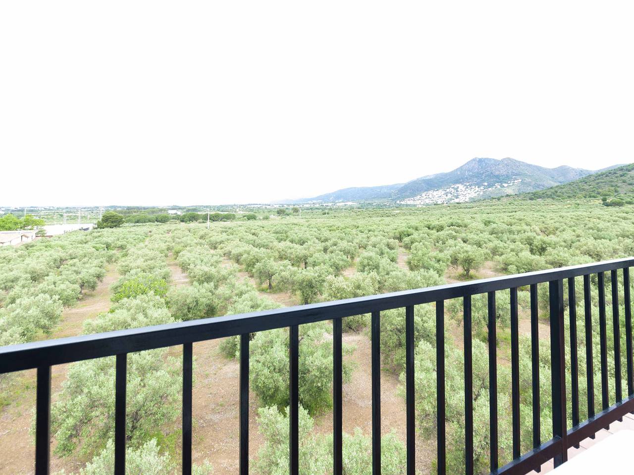 Appartamento intero, Bright apartment with pool and parking in Roses in Roses, Upper Empordà