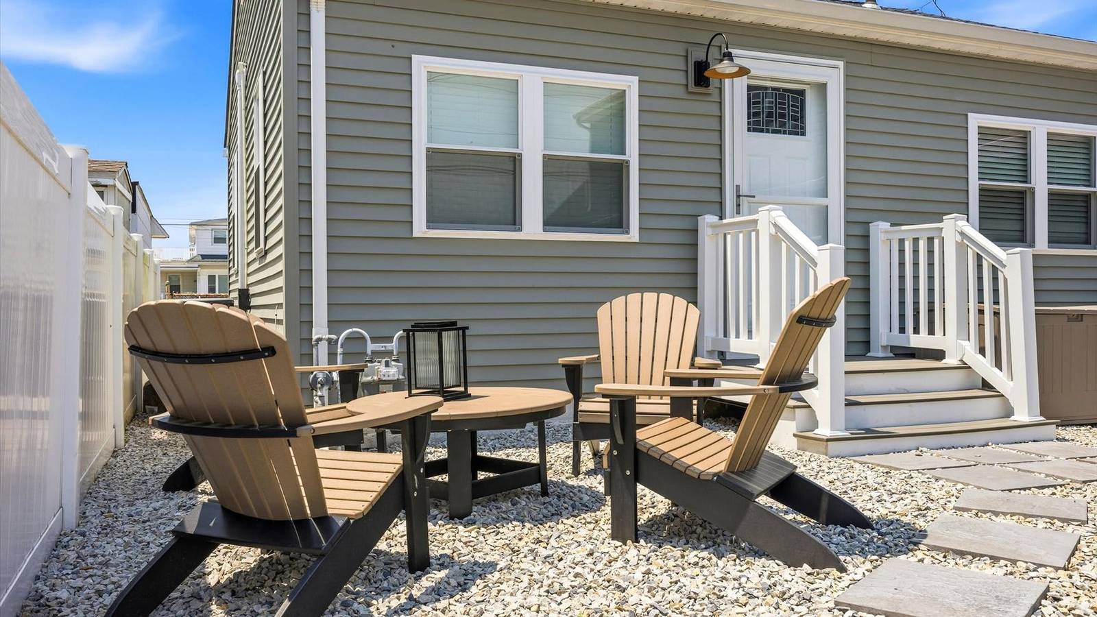 New  Modern 2Br Cottage in Ww Crest - Sleeps 6 in Wildwood Crest, Condado de Cape May