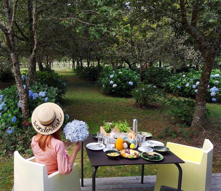 Hôtel pour 2 personnes, avec piscine ainsi que jardin et vue dans Furnas - 2