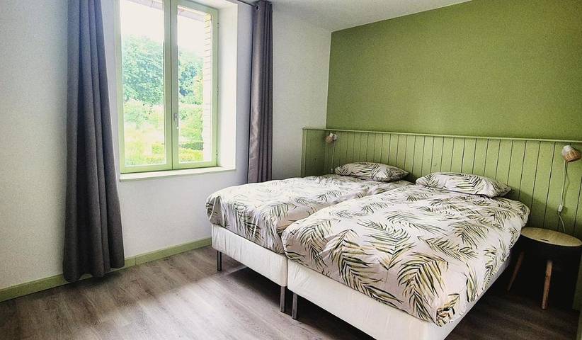 Gîte pour 2 personnes, avec piscine et jardin dans Seuzey - 4