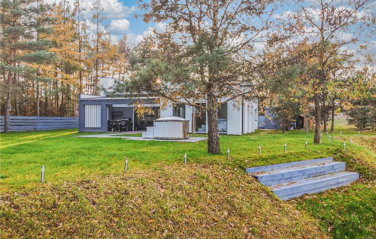 Casa de vacaciones para 6 personas, con piscina además de vistas al lago y terraza - 1